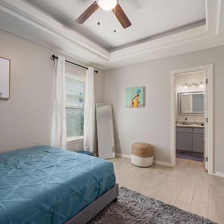 Cozy 3 Bed 2 Bath Apartment, Near Shopping Plazas, Expressway And Free Parking Edinburg Kültér fotó
