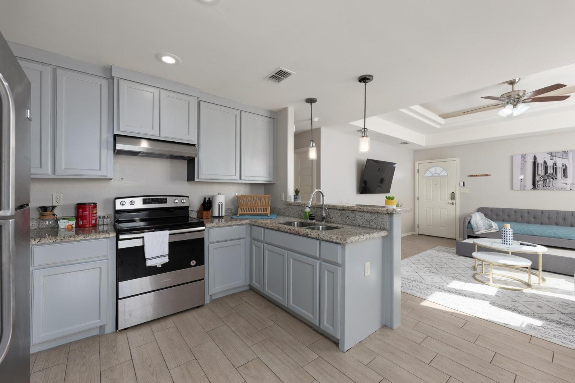 Cozy 3 Bed 2 Bath Apartment, Near Shopping Plazas, Expressway And Free Parking Edinburg Kültér fotó